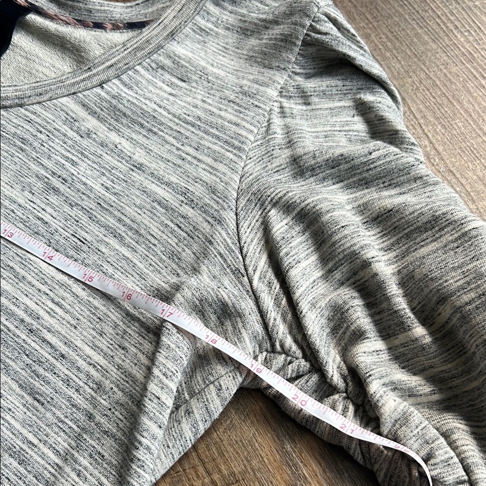 Dolan Sweatshirt Anthropologie - Picture 3 of 12